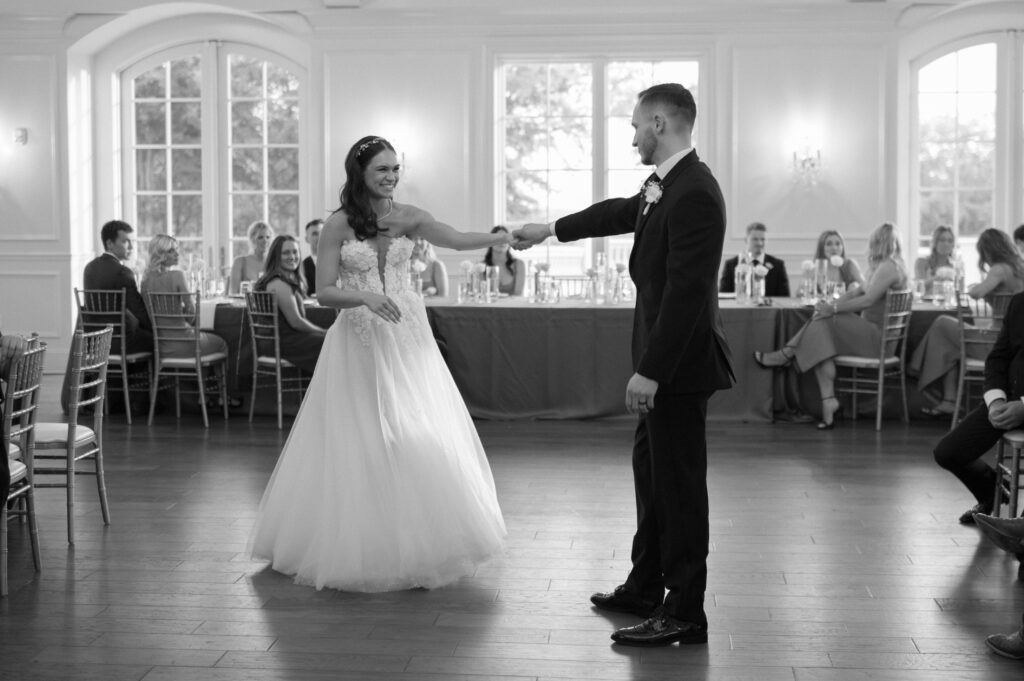 Bride & Groom first dance taken by DFW Wedding Photographer Nicole Endress Photography