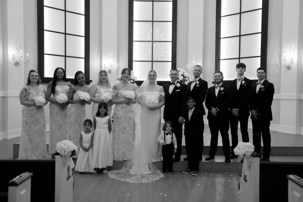 full wedding party photo taken by Dallas Wedding Photographer Nicole Endress Photography