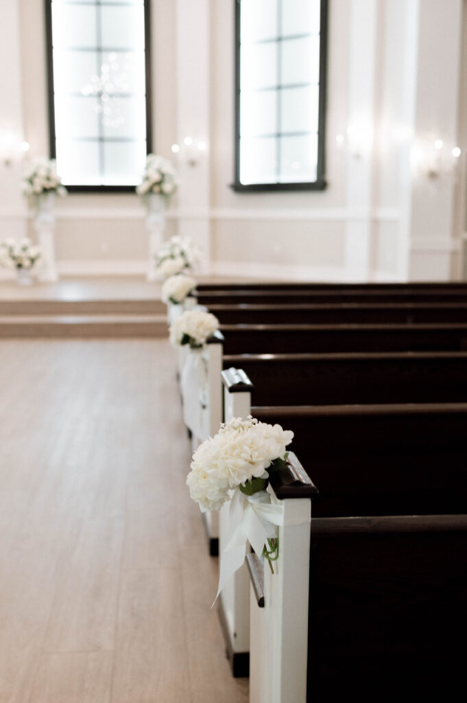 wedding chapel at Aristide Colleyville taken by Dallas Wedding Photographer Nicole Endress Photography