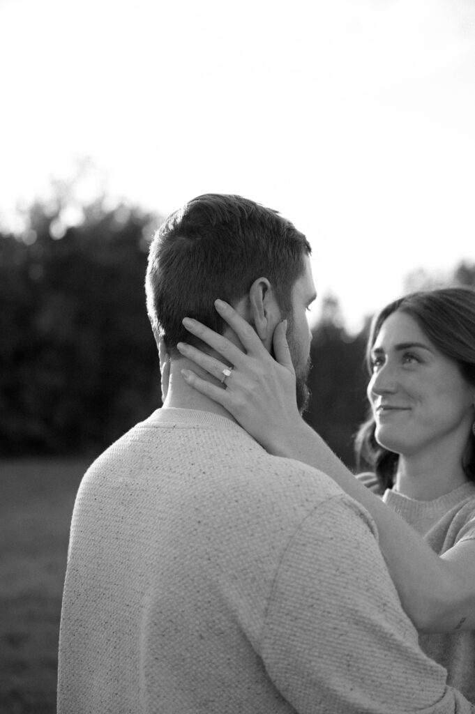 Engagement ring photo 