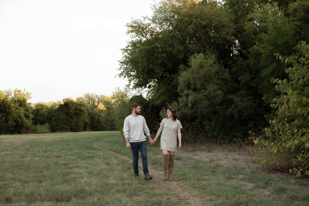 Engagement photos at Arcadia Trail Park in Fort Worth, TX by DFW Wedding Photographer