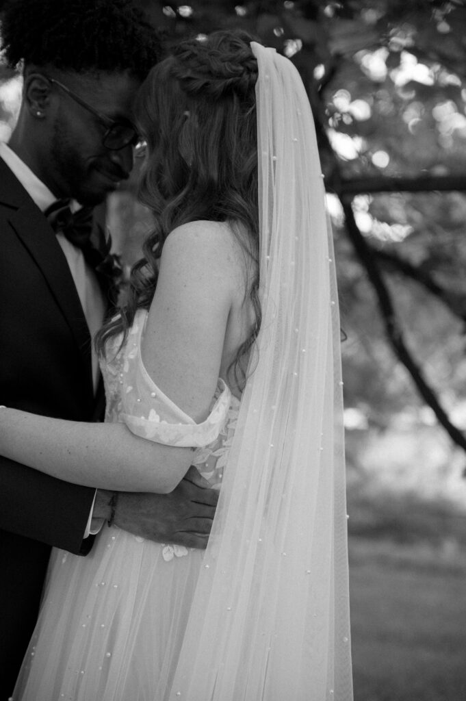 bride and groom photos by Dallas Wedding photographer