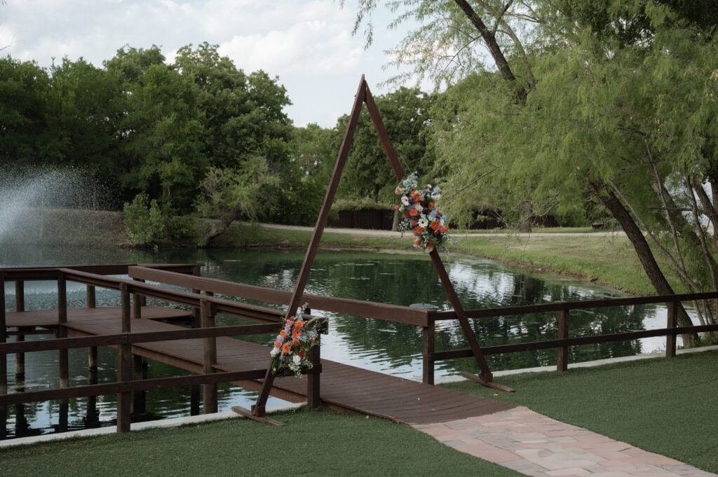 DFW Rustic Wedding Venue