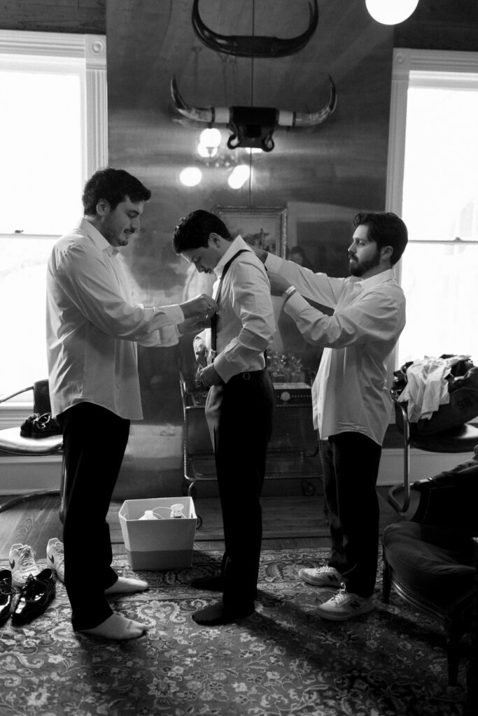 groom & groomsmen getting ready