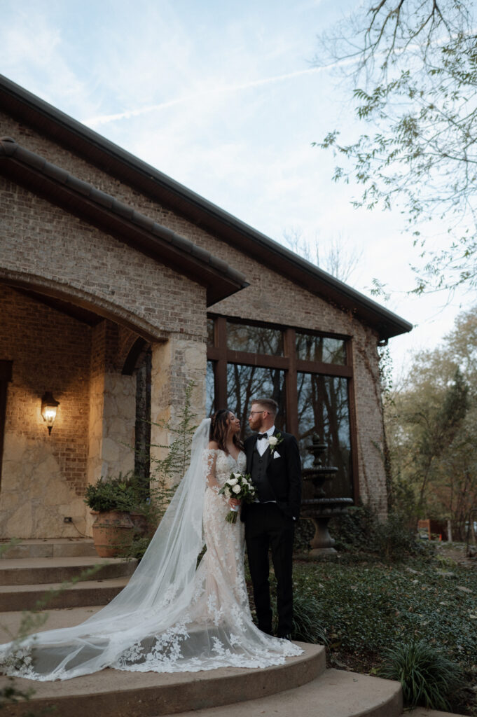 Romantic wedding photos taken by Dallas Wedding Photographer