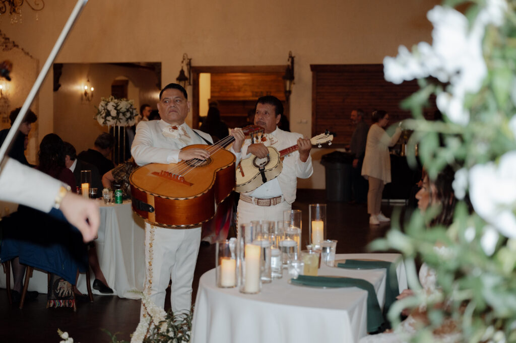 wedding mariachi band