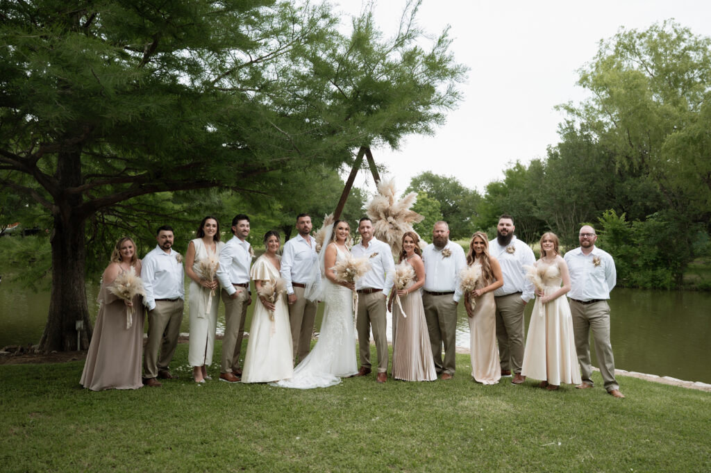 boho full wedding party photo
