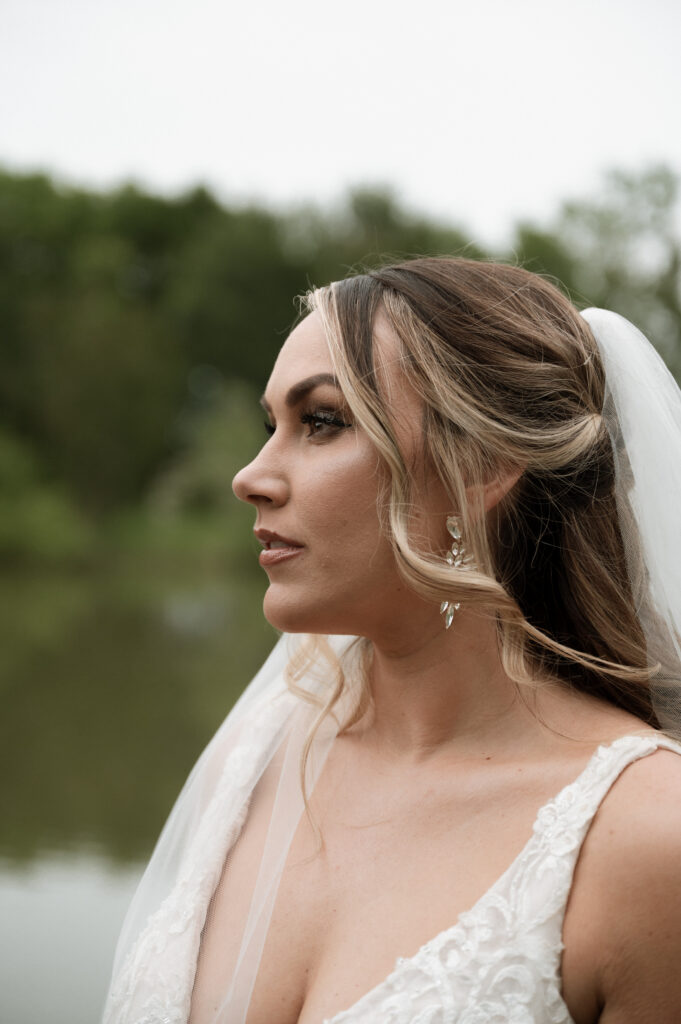 bridal portrait taken by Nicole Endress Photography