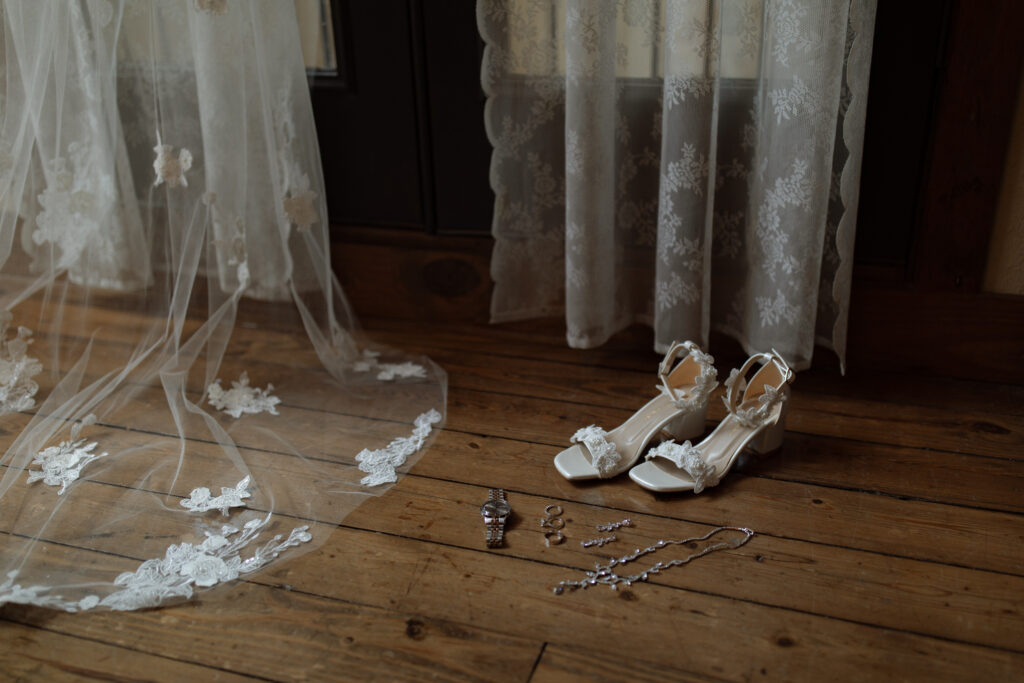 Rustic wedding details taken by Nicole Endress Photography