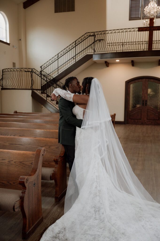 romantic wedding photos taken by Nicole Endress Photography