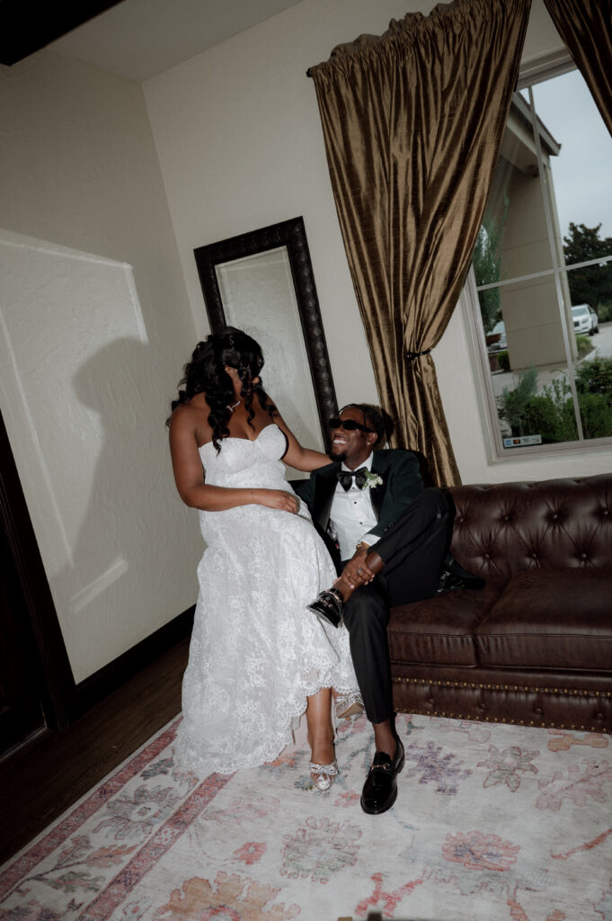 bride and groom flash photos at Chapel at Ana Villa