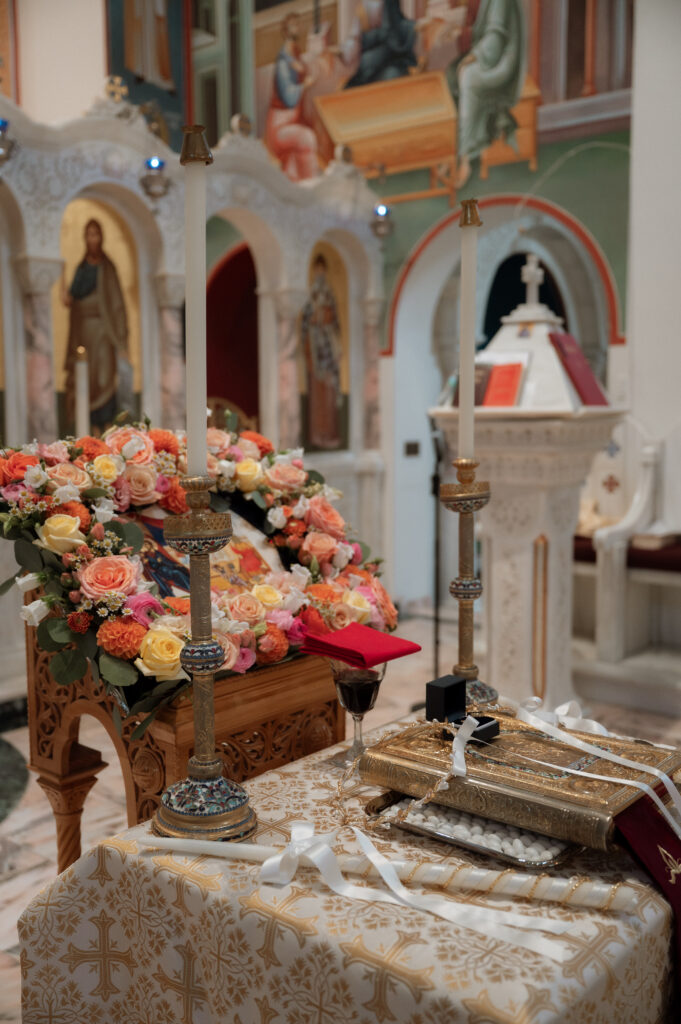 Dallas wedding photos taken at Holy Trinity Greek Orthodox church